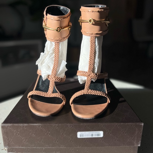 GUCCI Ursula Braided Sandals in a Blush/Nude Color (Size 40) - Picture 3 of 9